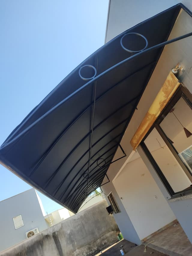 Toldo Lona Preta - Foco Brasil Toldos Anápolis